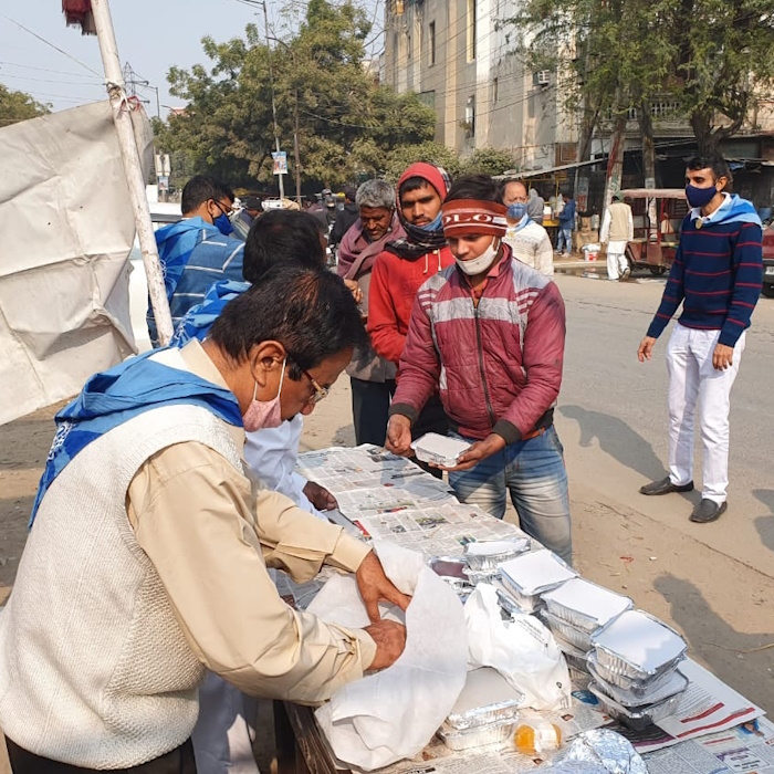 Narayan Seva at Road Side